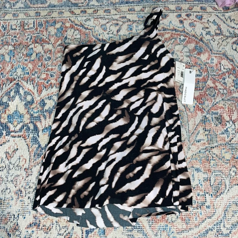 Magicsuit Zimbabwe Amal Animal Print One Piece Swim Dress SZ 12 NWT - Picture 4 of 8